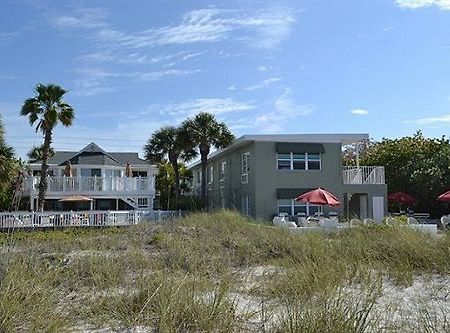 Schooner Hotel St. Pete Beach Exterior foto
